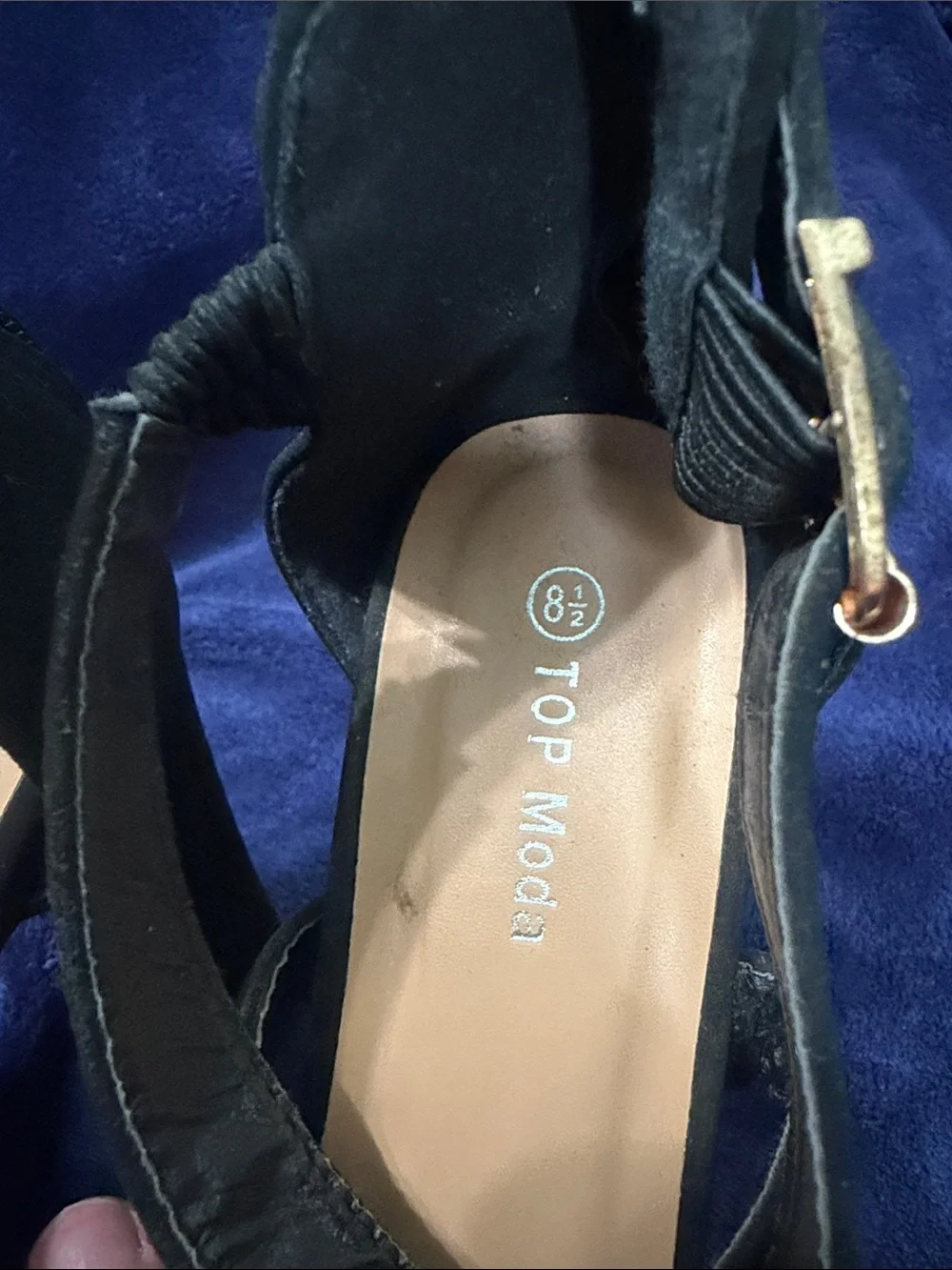 N/A stylish black